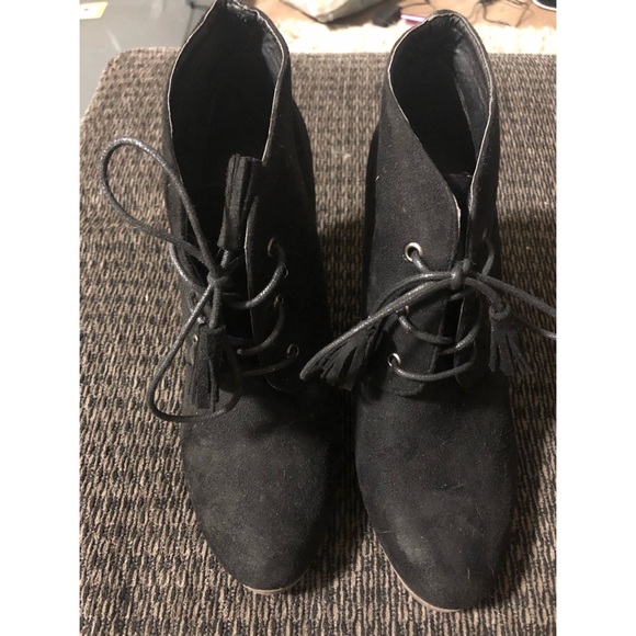 JG Booties - Picture 2 of 4